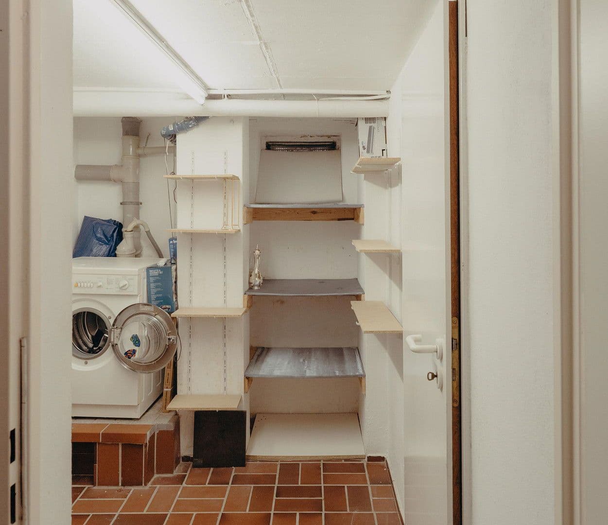 Predaj domu 99 m², pozemek 115 m², Stuhr, Dolné Sasko Predaj domu 99 m², pozemek 115 m², Stuhr, Dolné Sasko