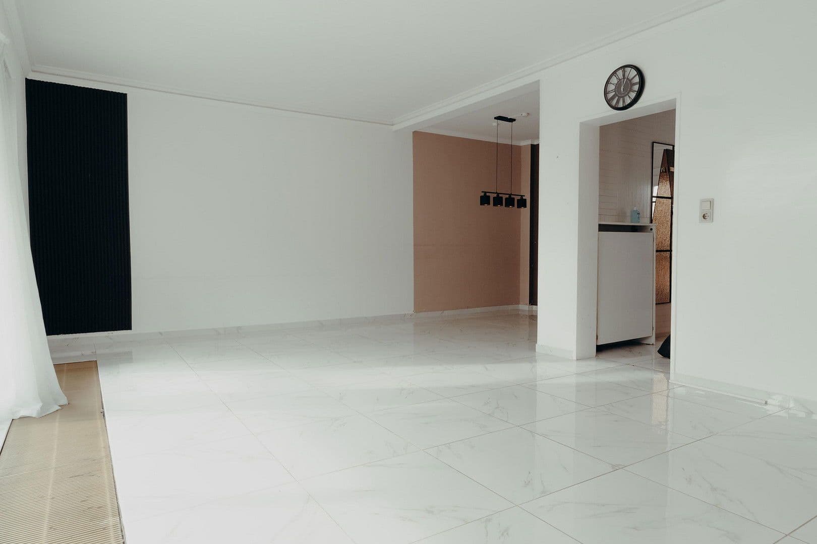 Predaj domu 99 m², pozemek 115 m², Stuhr, Dolné Sasko Predaj domu 99 m², pozemek 115 m², Stuhr, Dolné Sasko