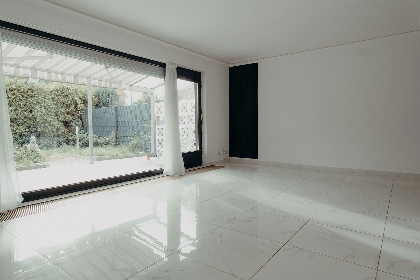 Predaj domu 99 m², pozemek 115 m², Stuhr, Dolné Sasko Predaj domu 99 m², pozemek 115 m², Stuhr, Dolné Sasko