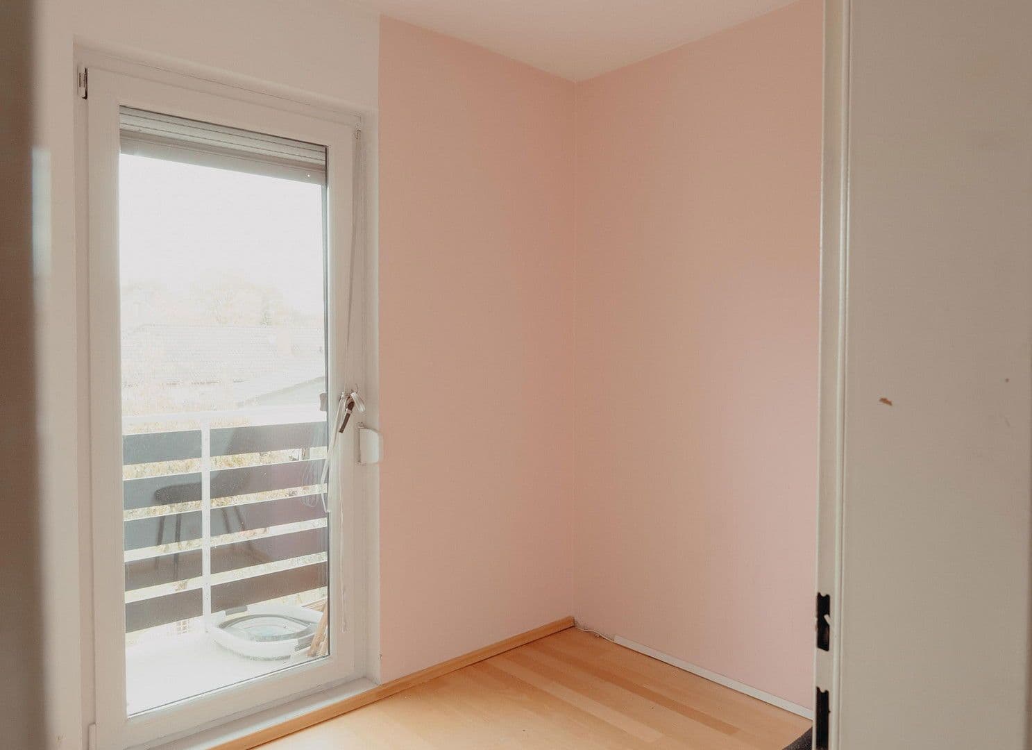 Predaj domu 99 m², pozemek 115 m², Stuhr, Dolné Sasko Predaj domu 99 m², pozemek 115 m², Stuhr, Dolné Sasko