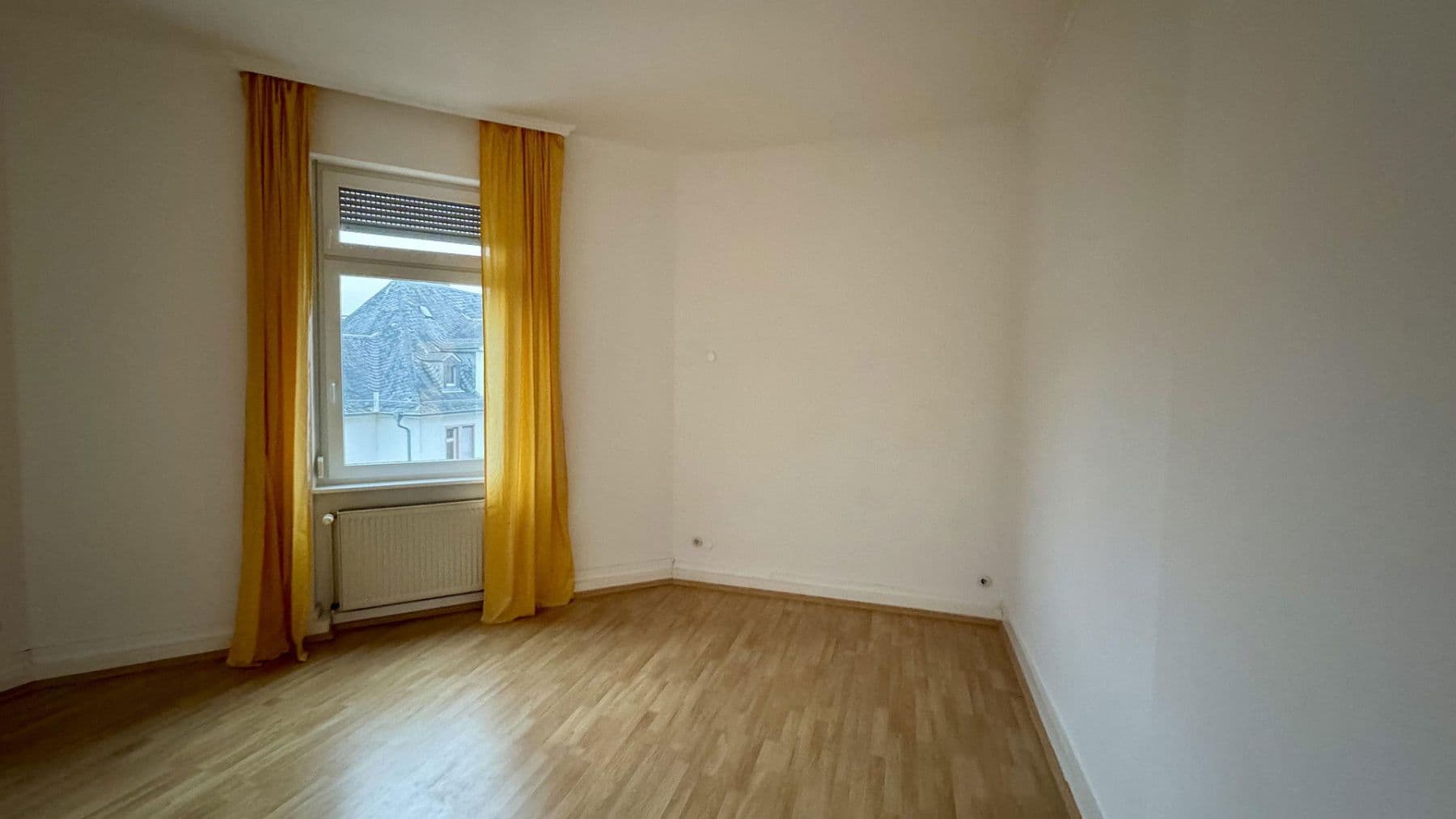 Predaj bytu 3-izbový 74 m², Waldstraße 66, Frankfurt, Hesensko Predaj bytu 3-izbový 74 m², Waldstraße 66, Frankfurt, Hesensko