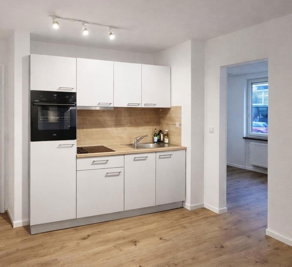 Prenájom bytu 1-izbový 27 m², Lerchenauerstr. 12, München, Bavorsko Prenájom bytu 1-izbový 27 m², Lerchenauerstr. 12, München, Bavorsko