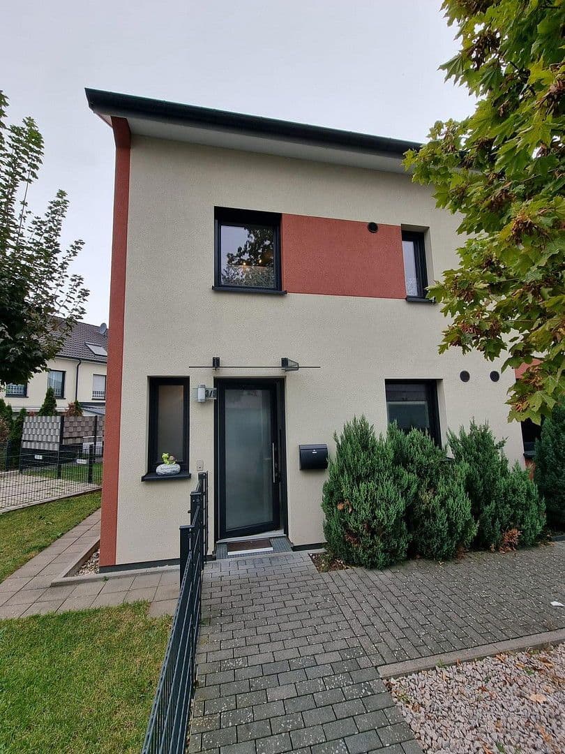 Predaj domu 116 m², pozemek 195 m², Weinheim, Bádensko-Wurttembersko Predaj domu 116 m², pozemek 195 m², Weinheim, Bádensko-Wurttembersko