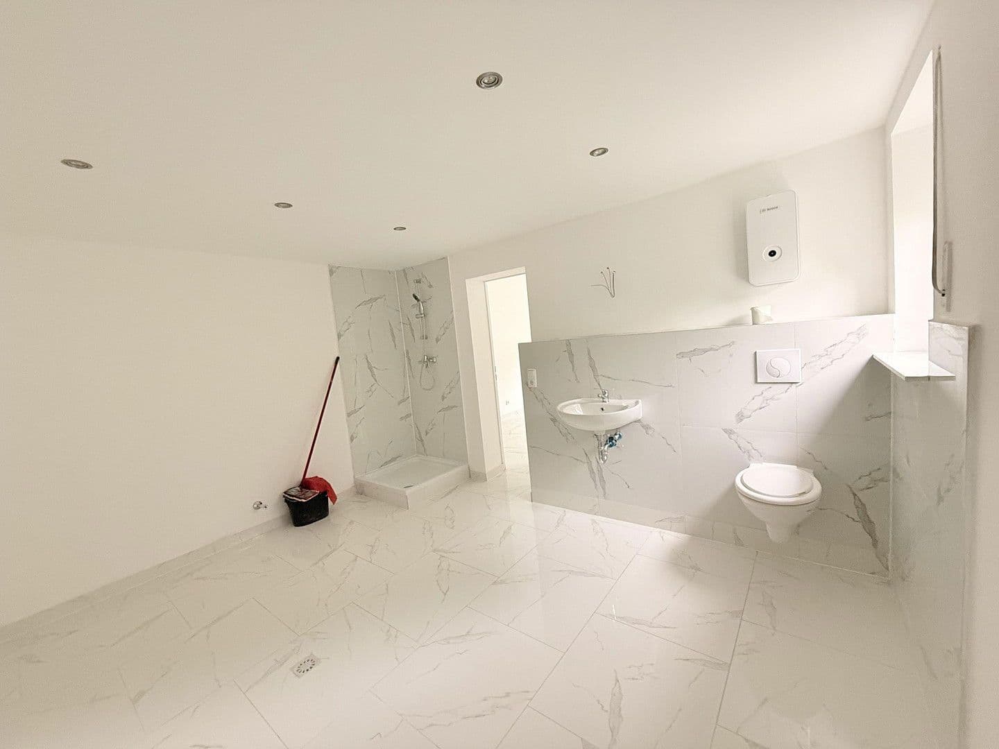 Predaj domu 240 m², pozemek 840 m², Oelmühler Straße 15, Hagen, Severné Porýnie - Westfálsko Predaj domu 240 m², pozemek 840 m², Oelmühler Straße 15, Hagen, Severné Porýnie - Westfálsko