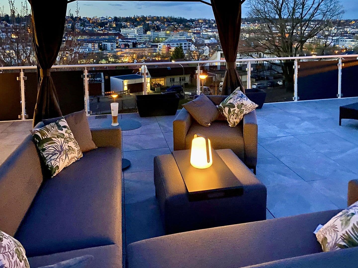 Predaj domu 254 m², pozemek 818 m², Pforzheim, Bádensko-Wurttembersko Predaj domu 254 m², pozemek 818 m², Pforzheim, Bádensko-Wurttembersko