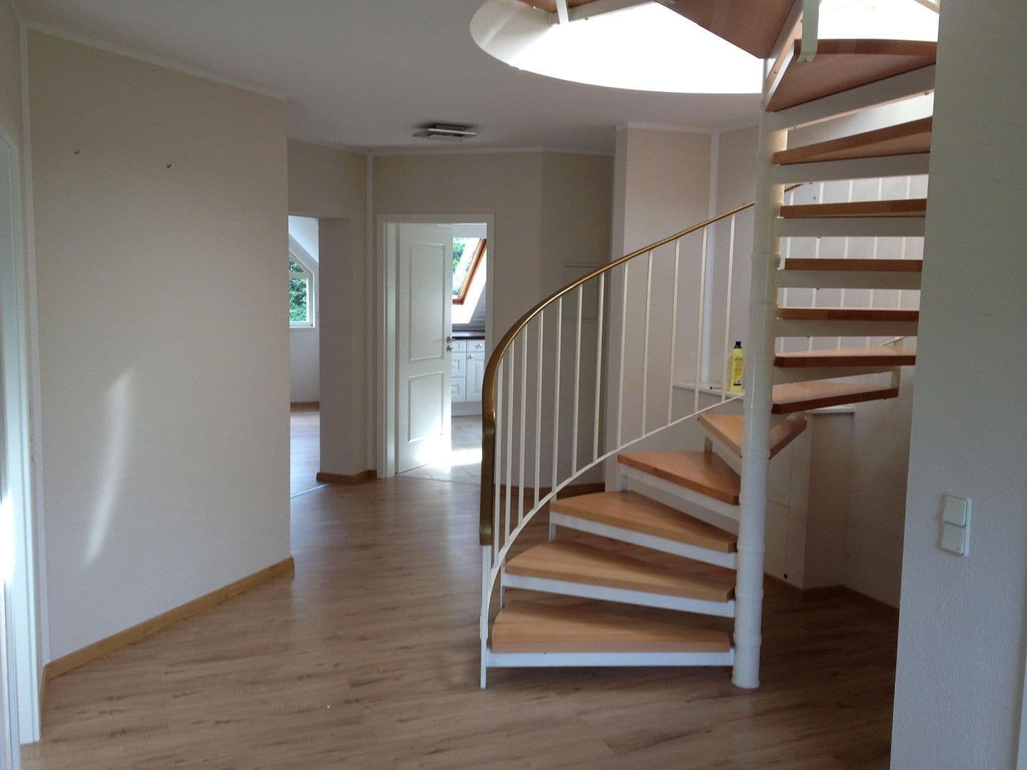 Predaj bytu 5-izbový 144 m², Im Weidenthal 13, Rösrath, Severné Porýnie - Westfálsko Predaj bytu 5-izbový 144 m², Im Weidenthal 13, Rösrath, Severné Porýnie - Westfálsko