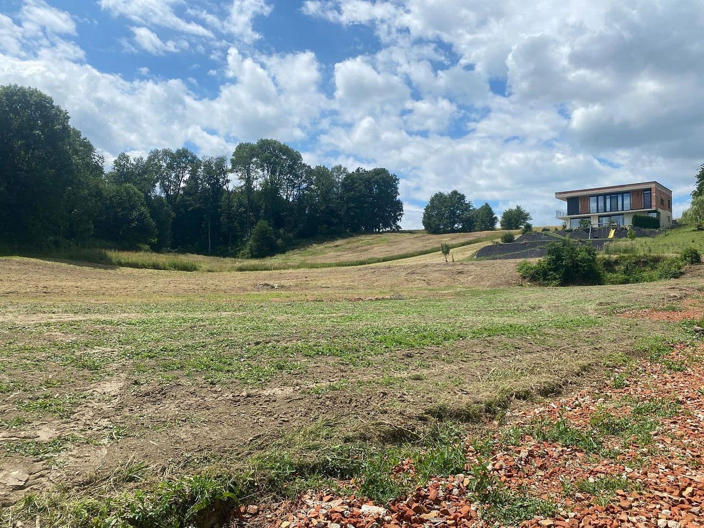 Predaj pozemku 698 m², Aichetstraße 1, Krenglbach, Horné Rakúsko Predaj pozemku 698 m², Aichetstraße 1, Krenglbach, Horné Rakúsko