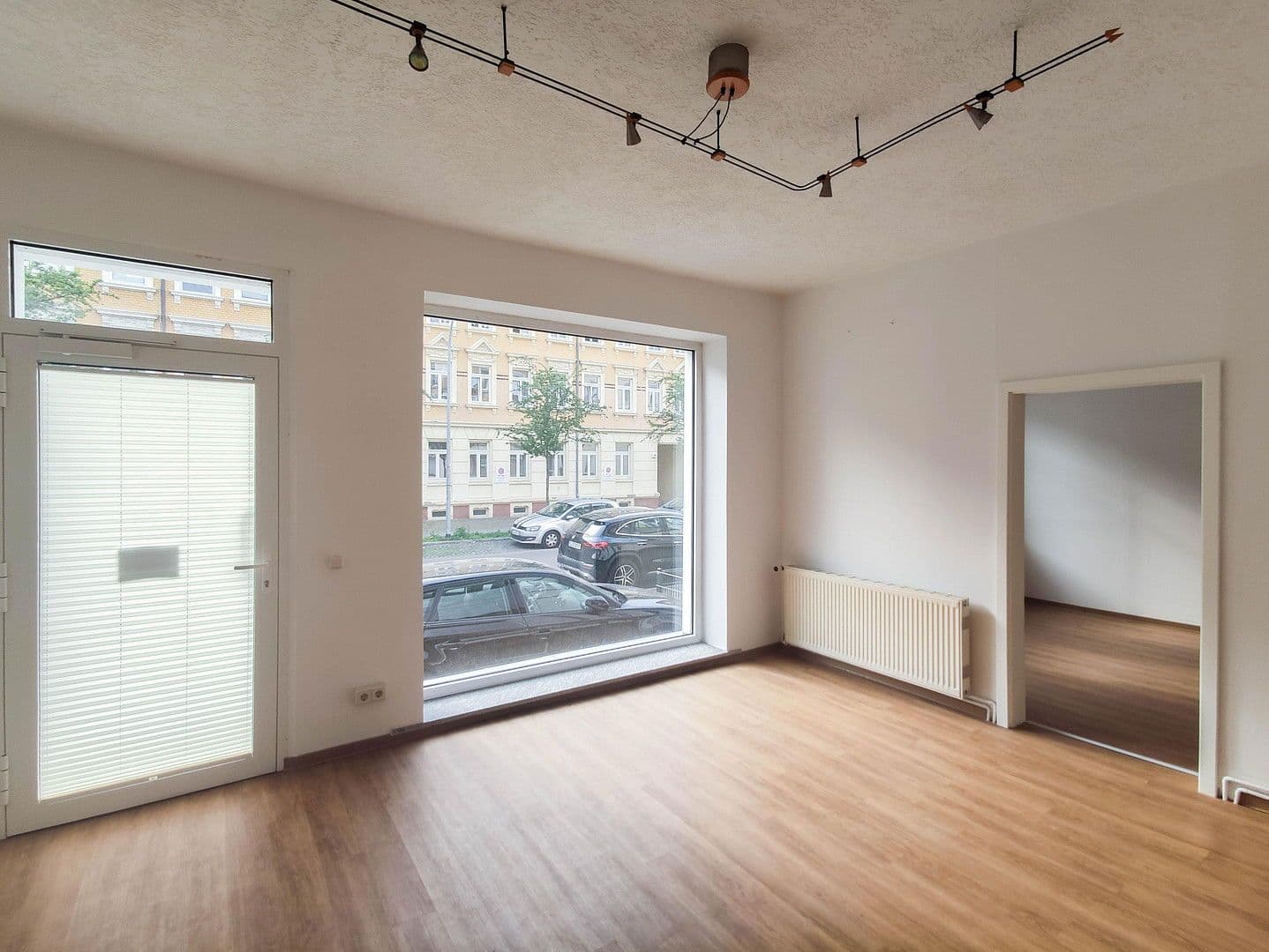 Prenájom kancelárie 68 m², Südstrasse 35, Leipzig, Sasko Prenájom kancelárie 68 m², Südstrasse 35, Leipzig, Sasko
