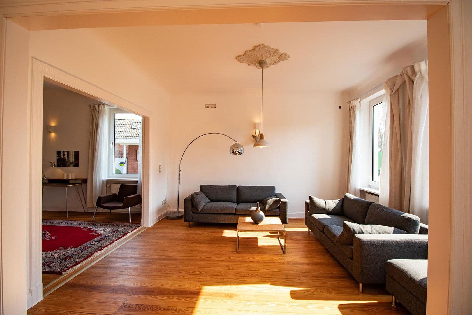 Predaj domu 130 m², pozemek 450 m², Teichstraße 7, Wentorf bei Hamburg, Šlezvicko-Holštajnsko Predaj domu 130 m², pozemek 450 m², Teichstraße 7, Wentorf bei Hamburg, Šlezvicko-Holštajnsko