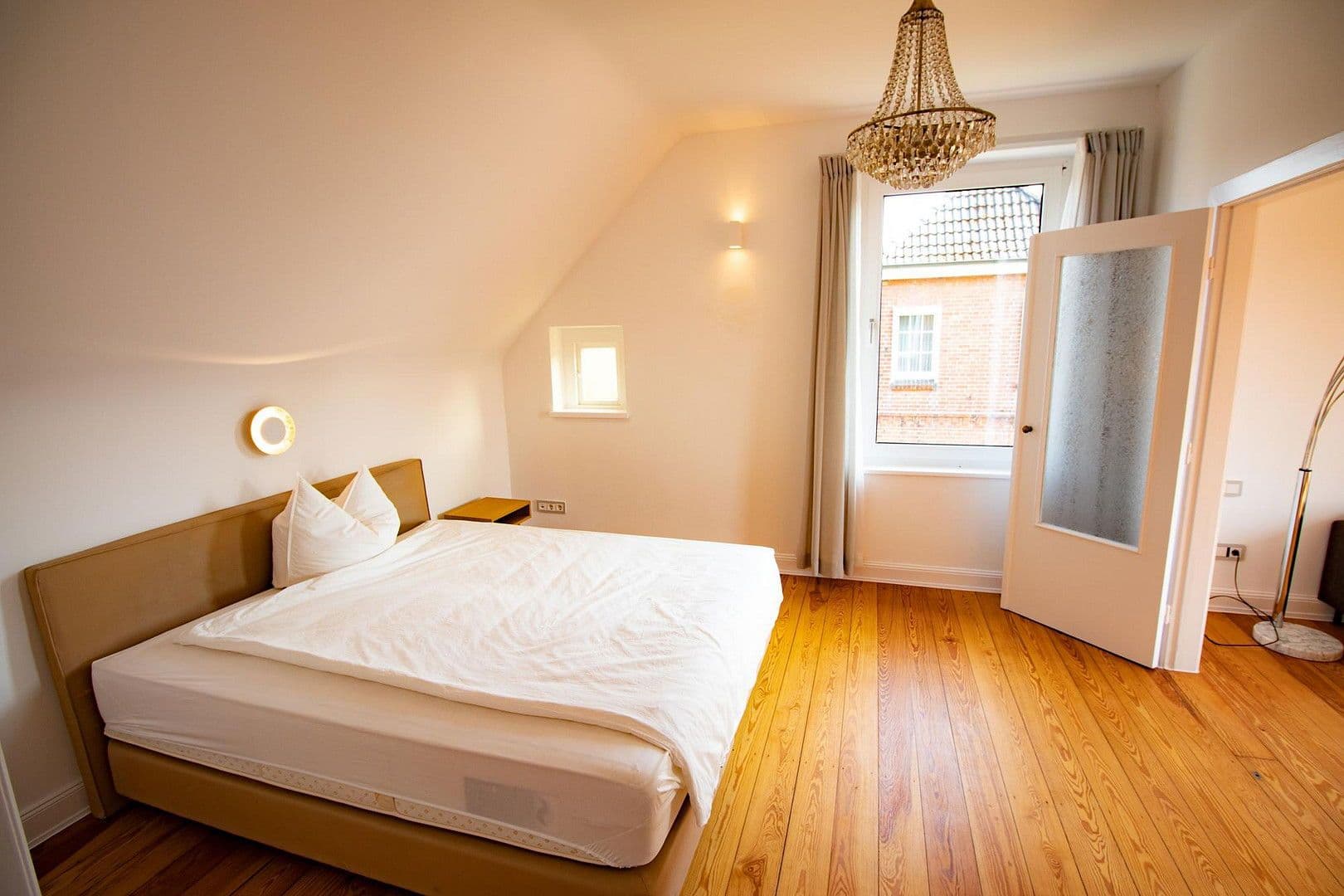 Predaj domu 130 m², pozemek 450 m², Teichstraße 7, Wentorf bei Hamburg, Šlezvicko-Holštajnsko Predaj domu 130 m², pozemek 450 m², Teichstraße 7, Wentorf bei Hamburg, Šlezvicko-Holštajnsko