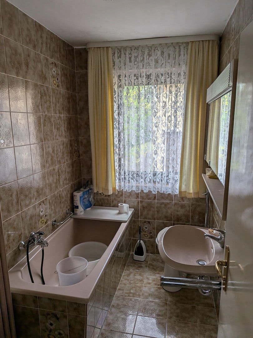 Predaj domu 146 m², pozemek 660 m², Egerer Straße 51, Waldsassen, Bavorsko Predaj domu 146 m², pozemek 660 m², Egerer Straße 51, Waldsassen, Bavorsko