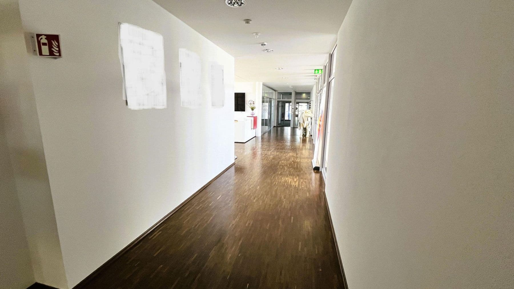 Prenájom kancelárie 650 m², Ismaning, Bavorsko Prenájom kancelárie 650 m², Ismaning, Bavorsko
