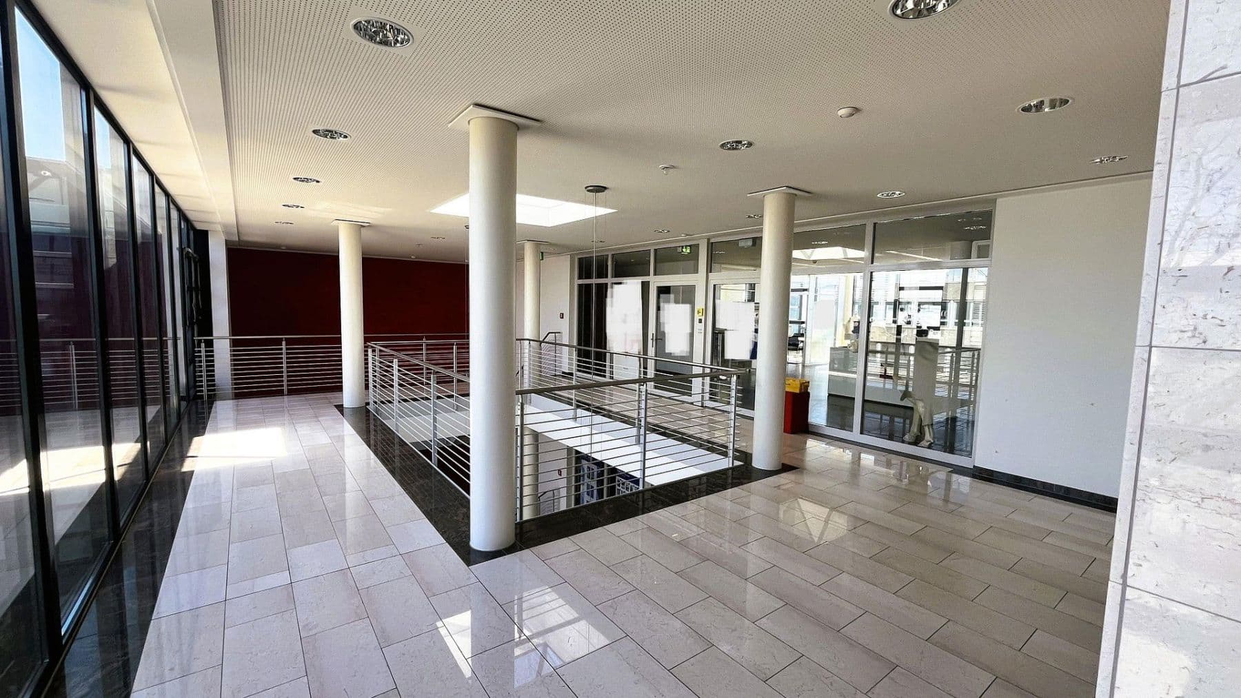 Prenájom kancelárie 650 m², Ismaning, Bavorsko Prenájom kancelárie 650 m², Ismaning, Bavorsko