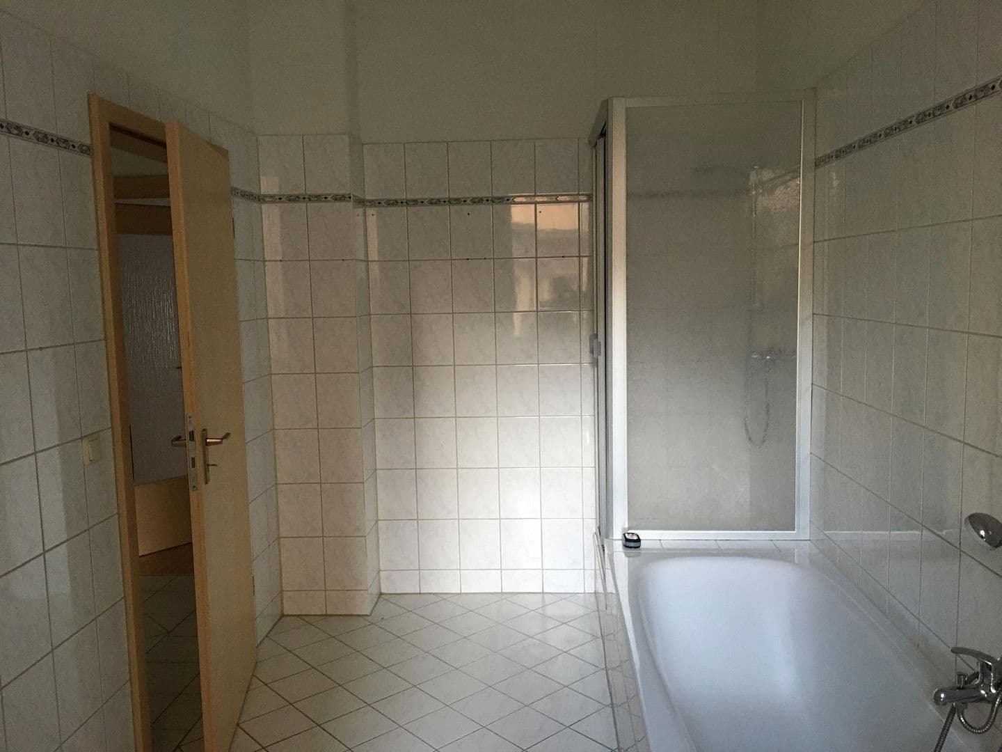 Prenájom bytu 2-izbový 69 m², Nordstraße 2, Gera, Durínsko Prenájom bytu 2-izbový 69 m², Nordstraße 2, Gera, Durínsko