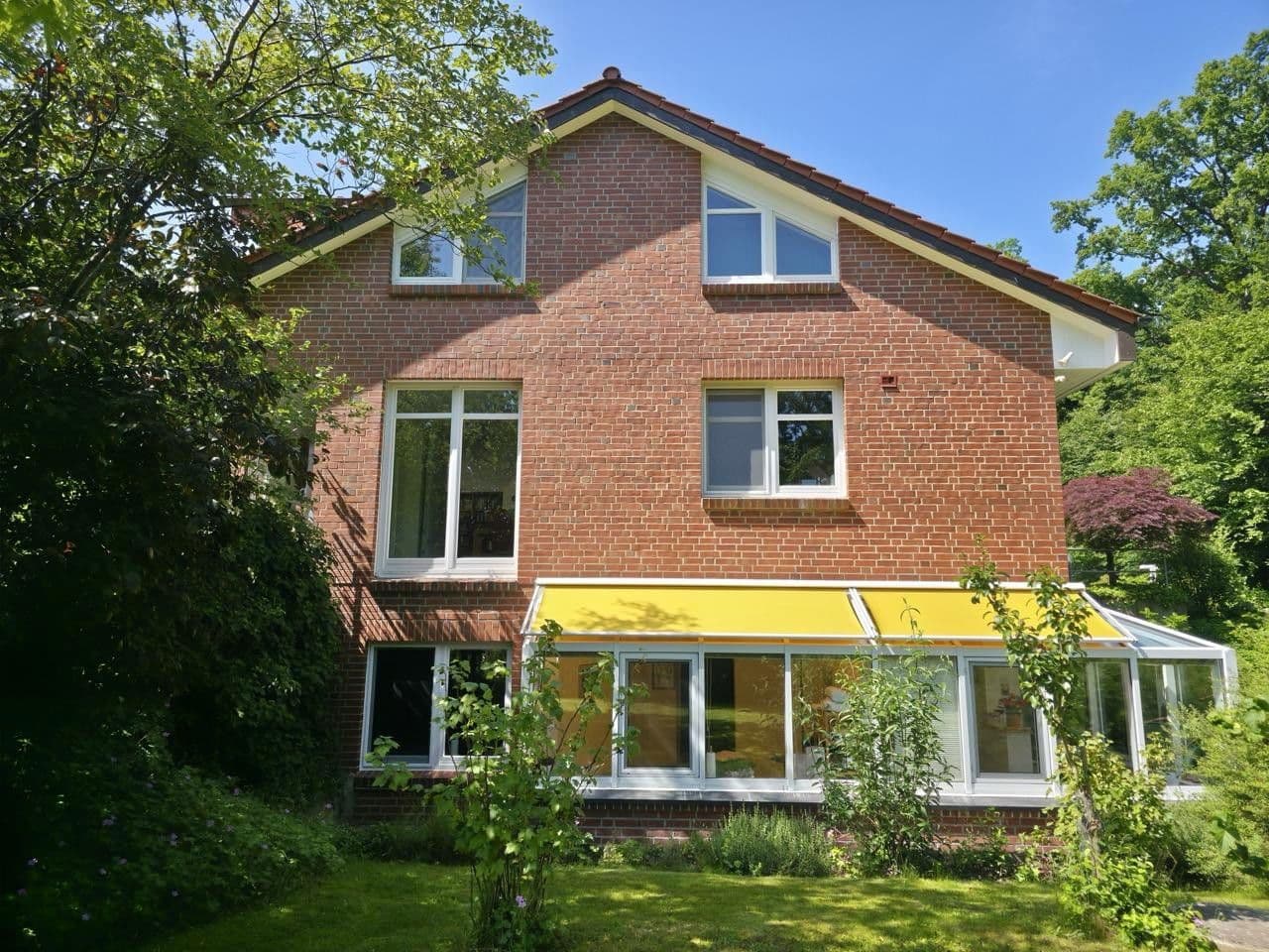 Predaj domu 187 m², pozemek 1.810 m², Jesteburg, Dolné Sasko Predaj domu 187 m², pozemek 1.810 m², Jesteburg, Dolné Sasko