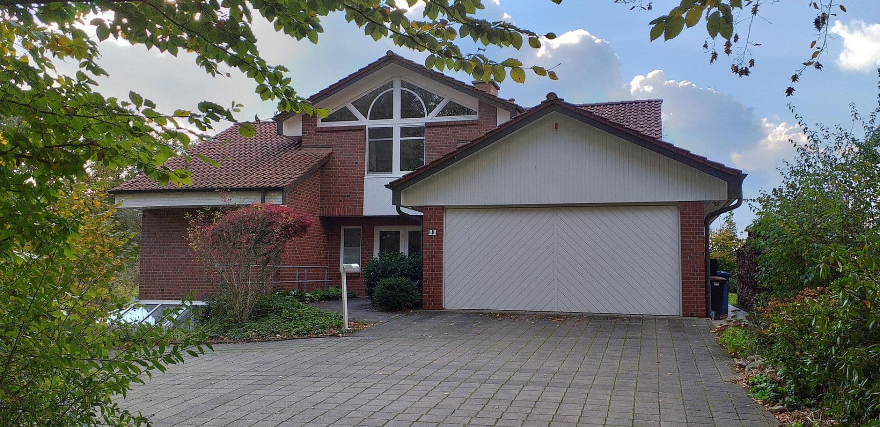 Predaj domu 187 m², pozemek 1.810 m², Jesteburg, Dolné Sasko Predaj domu 187 m², pozemek 1.810 m², Jesteburg, Dolné Sasko