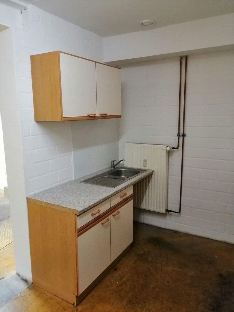 Prenájom nebytového priestoru 279 m², Bahnhofstraße 7, Zeil am Main, Bavorsko Prenájom nebytového priestoru 279 m², Bahnhofstraße 7, Zeil am Main, Bavorsko