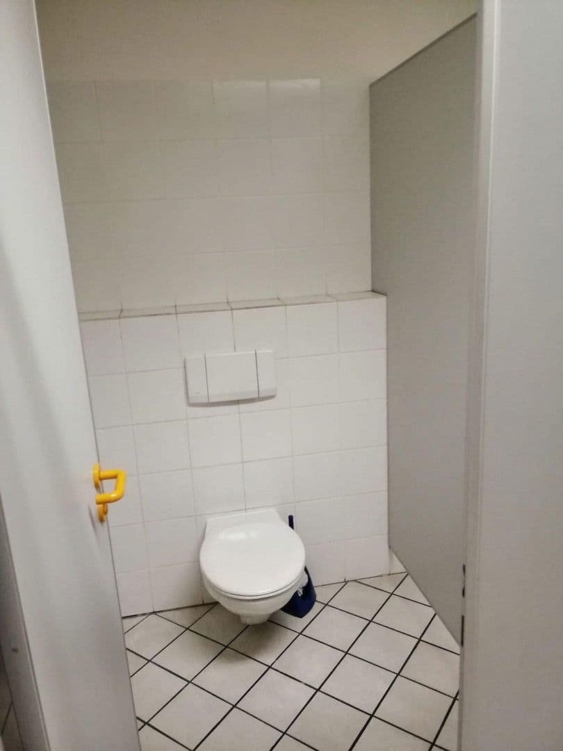 Prenájom nebytového priestoru 279 m², Bahnhofstraße 7, Zeil am Main, Bavorsko Prenájom nebytového priestoru 279 m², Bahnhofstraße 7, Zeil am Main, Bavorsko