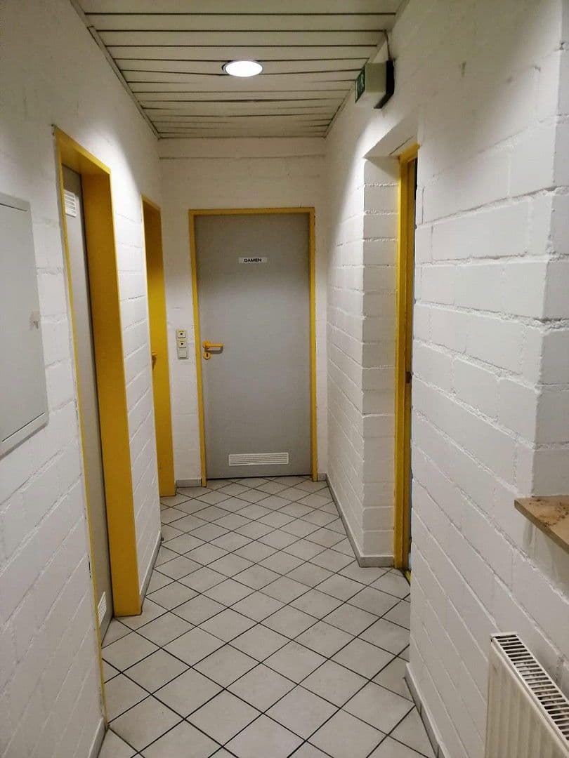 Prenájom nebytového priestoru 279 m², Bahnhofstraße 7, Zeil am Main, Bavorsko Prenájom nebytového priestoru 279 m², Bahnhofstraße 7, Zeil am Main, Bavorsko