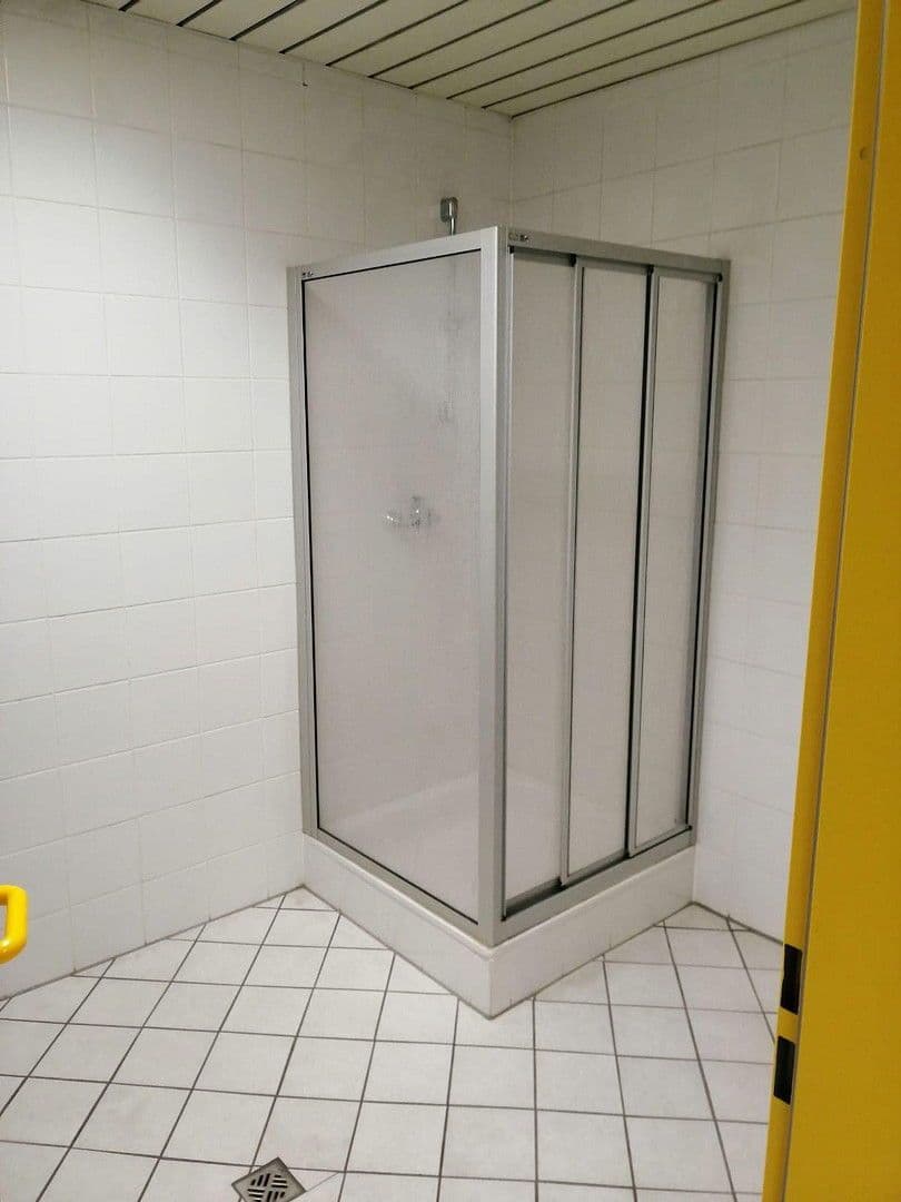 Prenájom nebytového priestoru 279 m², Bahnhofstraße 7, Zeil am Main, Bavorsko Prenájom nebytového priestoru 279 m², Bahnhofstraße 7, Zeil am Main, Bavorsko