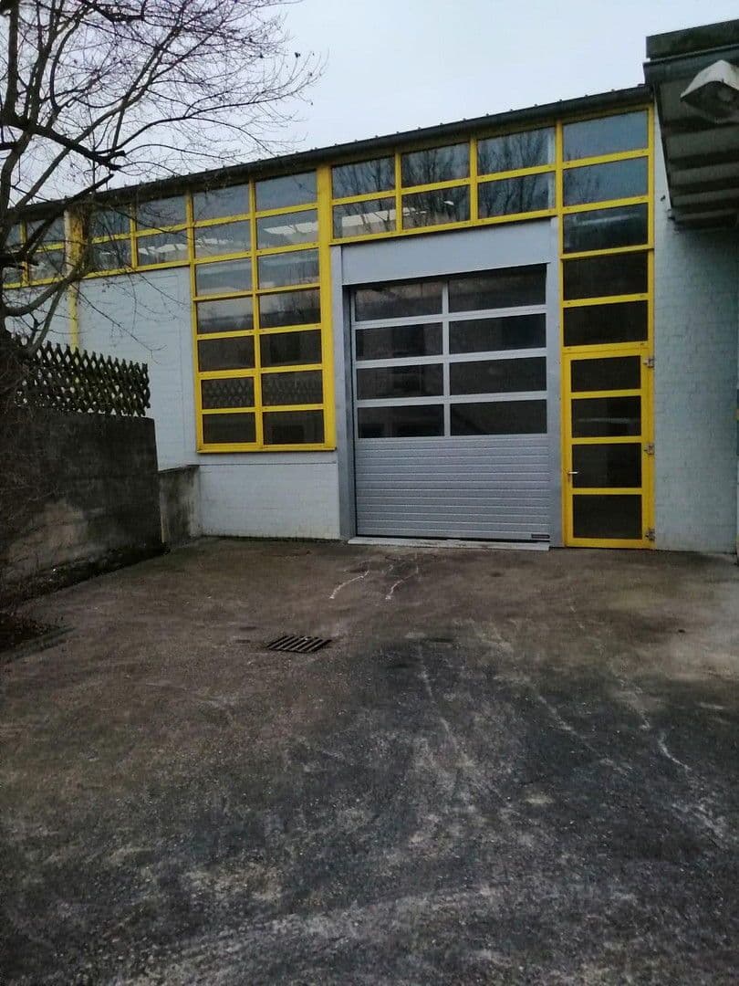 Prenájom nebytového priestoru 279 m², Bahnhofstraße 7, Zeil am Main, Bavorsko Prenájom nebytového priestoru 279 m², Bahnhofstraße 7, Zeil am Main, Bavorsko