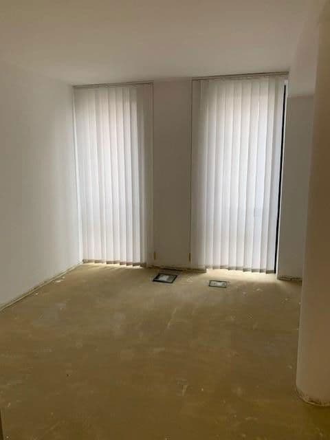 Prenájom kancelárie 319 m², Johannisthaler Chaussee 394, Berlin, Berlín Prenájom kancelárie 319 m², Johannisthaler Chaussee 394, Berlin, Berlín