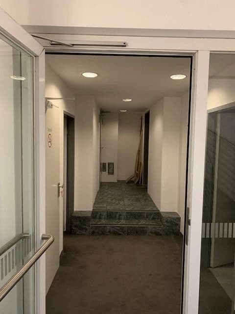 Prenájom kancelárie 319 m², Johannisthaler Chaussee 394, Berlin, Berlín Prenájom kancelárie 319 m², Johannisthaler Chaussee 394, Berlin, Berlín