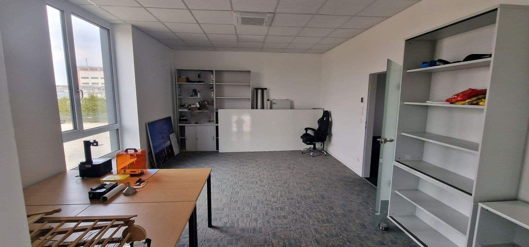 Prenájom kancelárie 350 m², Dr.-Hans-Lebach-Str. 2, Erkner, Brandenbursko Prenájom kancelárie 350 m², Dr.-Hans-Lebach-Str. 2, Erkner, Brandenbursko