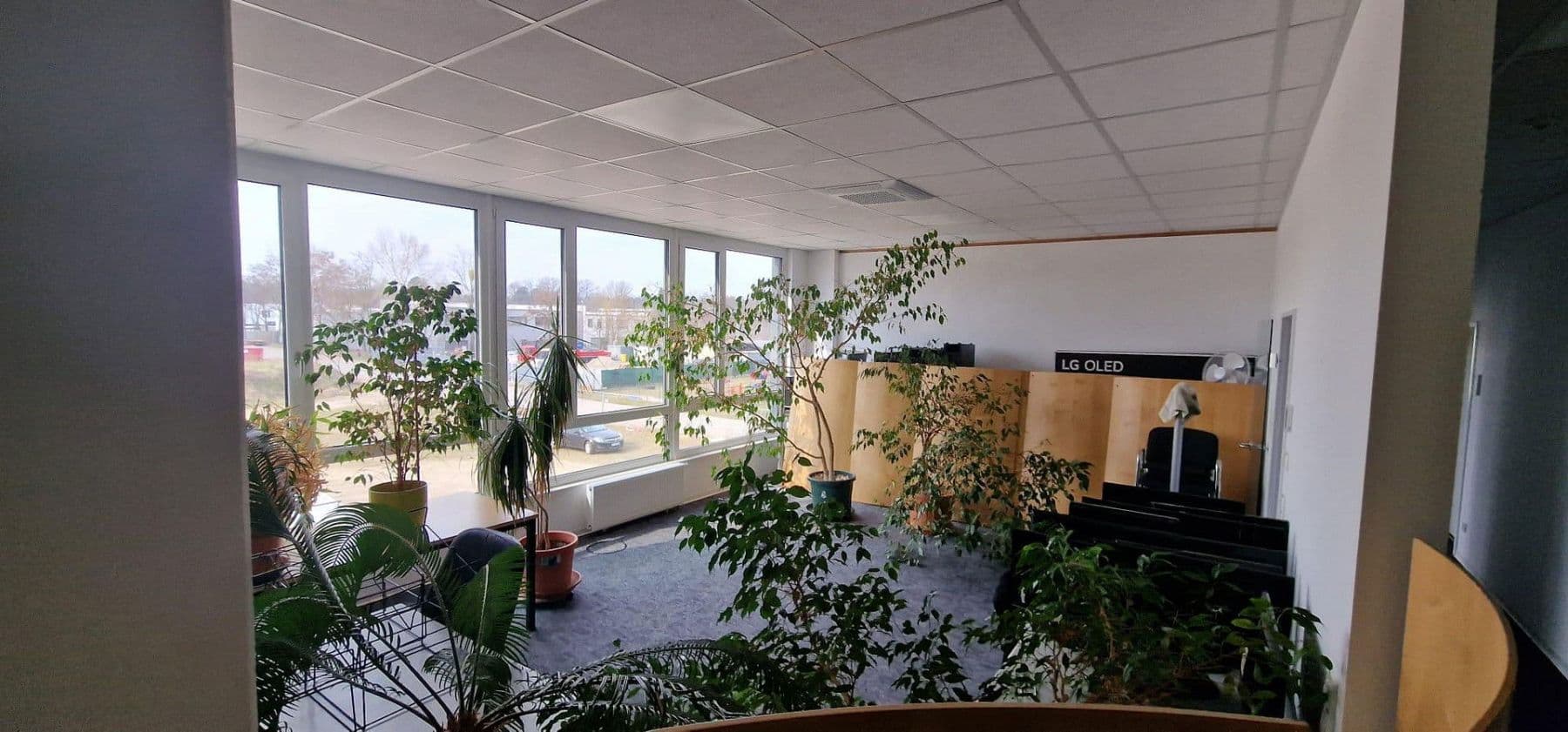 Prenájom kancelárie 350 m², Dr.-Hans-Lebach-Str. 2, Erkner, Brandenbursko Prenájom kancelárie 350 m², Dr.-Hans-Lebach-Str. 2, Erkner, Brandenbursko