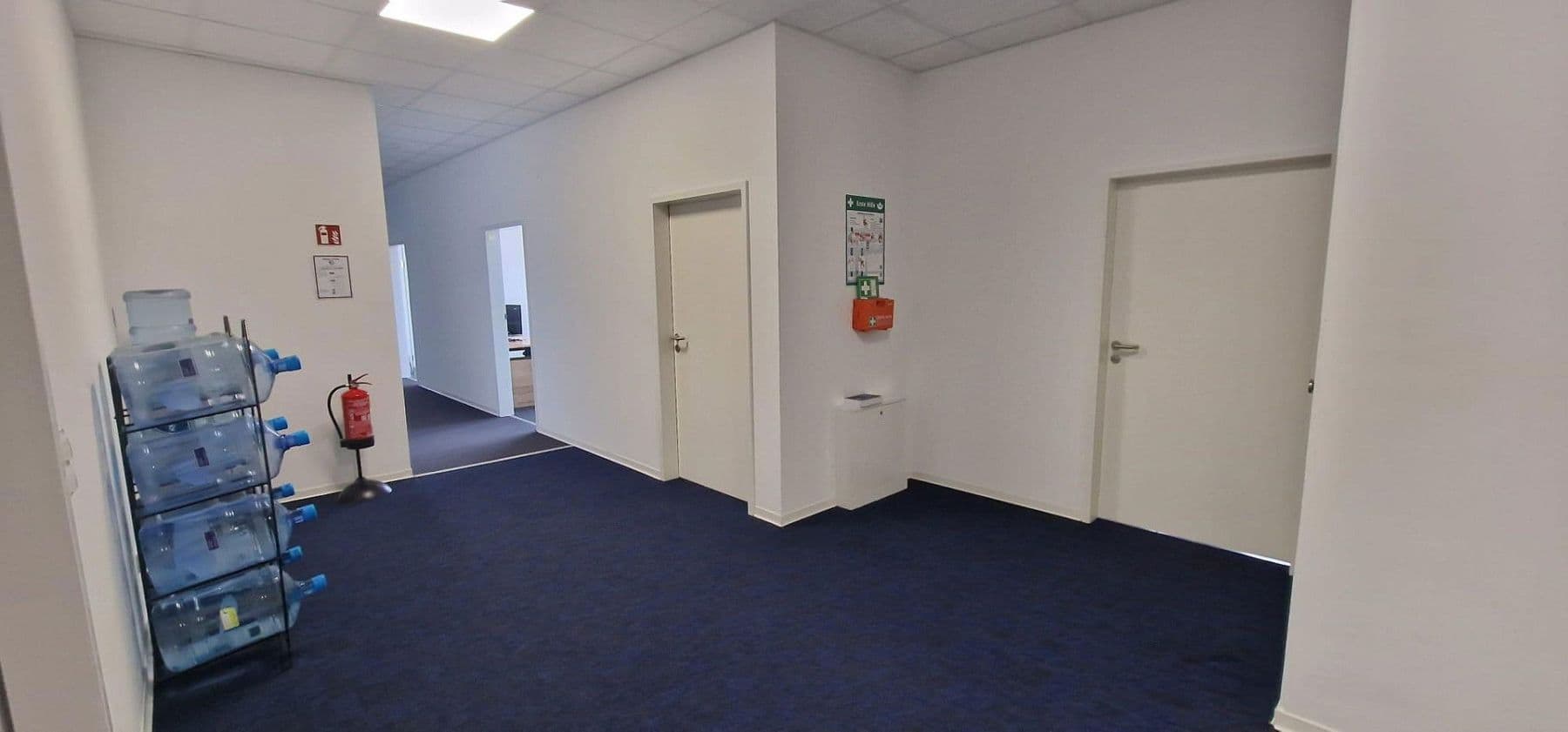 Prenájom kancelárie 350 m², Dr.-Hans-Lebach-Str. 2, Erkner, Brandenbursko Prenájom kancelárie 350 m², Dr.-Hans-Lebach-Str. 2, Erkner, Brandenbursko