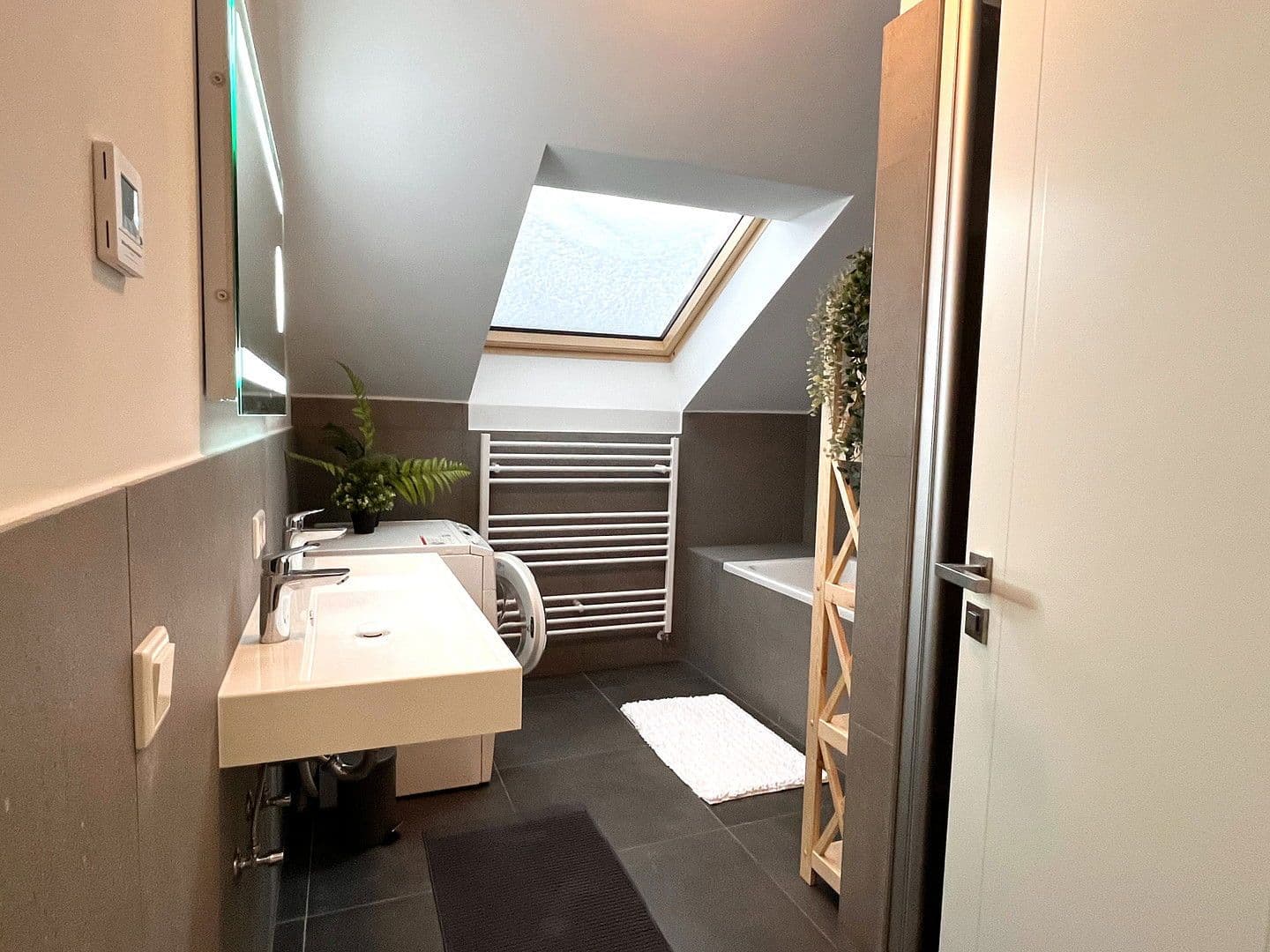 Predaj bytu 4-izbový 98 m², Dachauer Straße 72b, Olching, Bavorsko Predaj bytu 4-izbový 98 m², Dachauer Straße 72b, Olching, Bavorsko