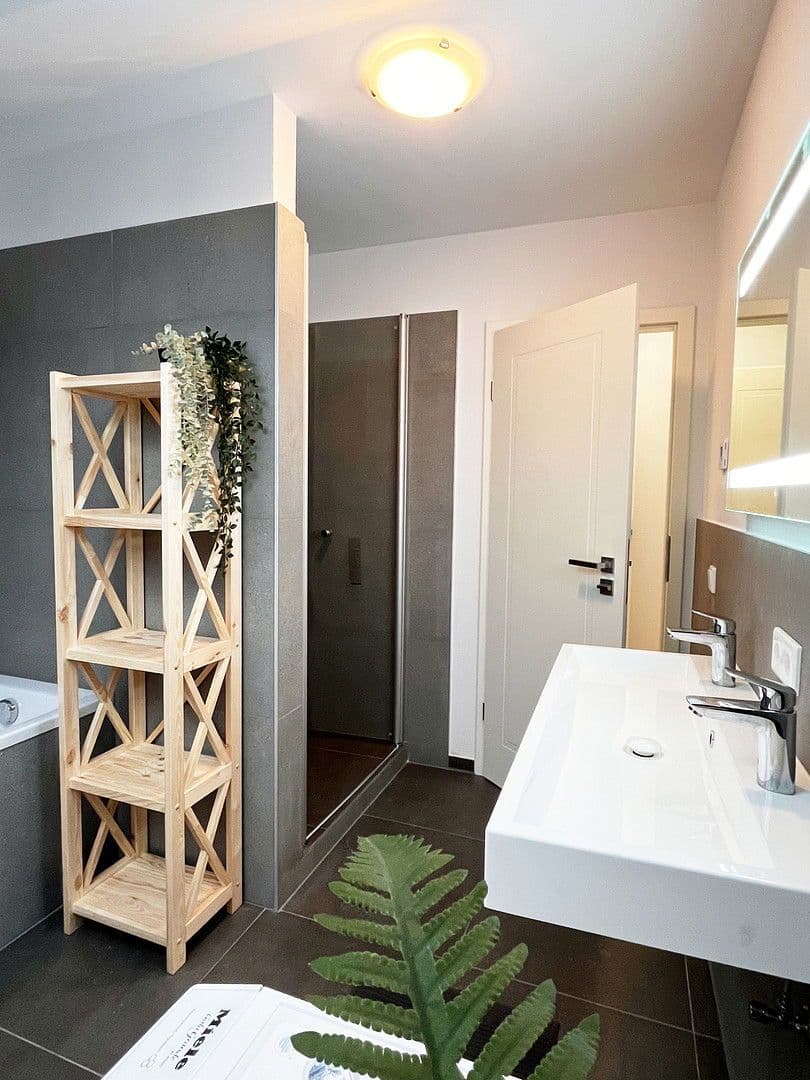 Predaj bytu 4-izbový 98 m², Dachauer Straße 72b, Olching, Bavorsko Predaj bytu 4-izbový 98 m², Dachauer Straße 72b, Olching, Bavorsko