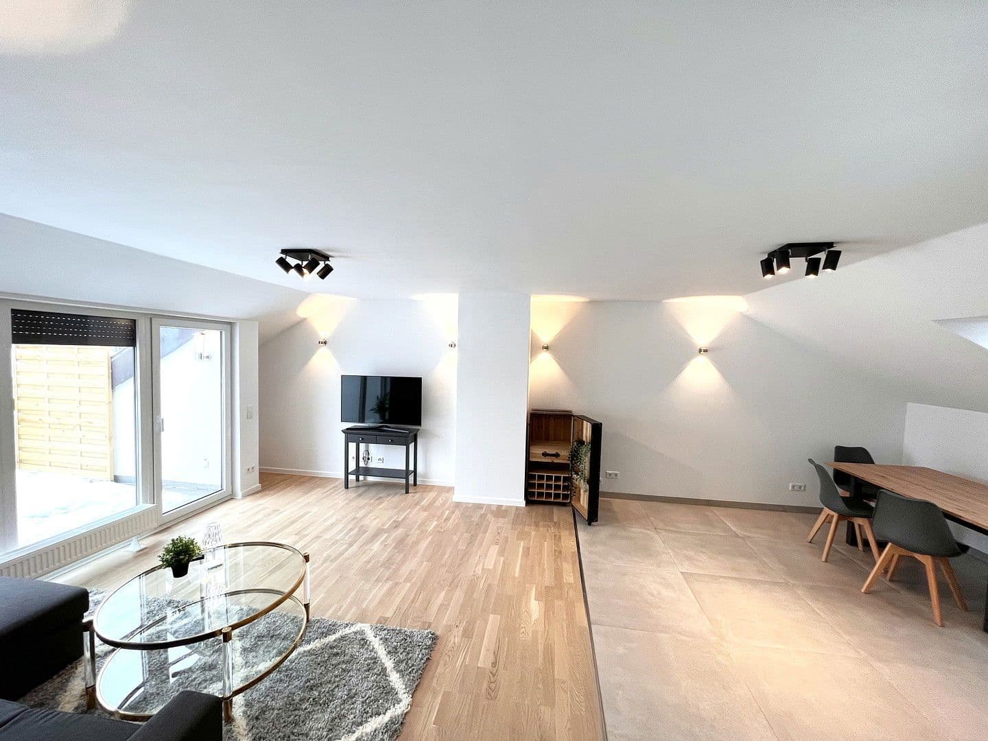 Predaj bytu 4-izbový 98 m², Dachauer Straße 72b, Olching, Bavorsko Predaj bytu 4-izbový 98 m², Dachauer Straße 72b, Olching, Bavorsko