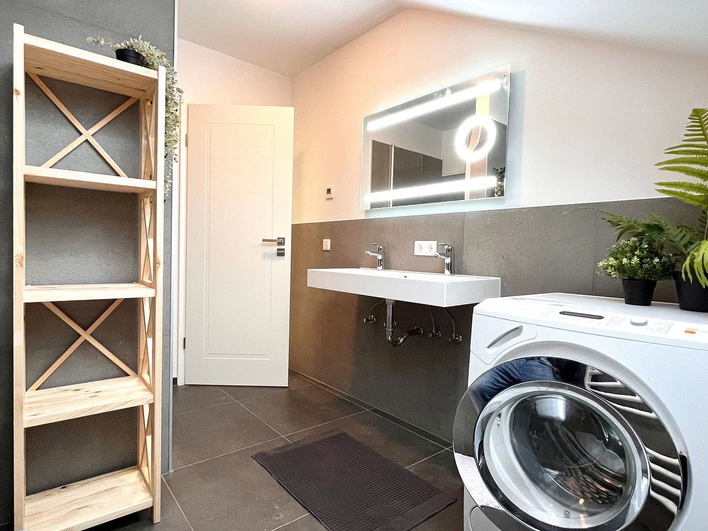 Predaj bytu 4-izbový 98 m², Dachauer Straße 72b, Olching, Bavorsko Predaj bytu 4-izbový 98 m², Dachauer Straße 72b, Olching, Bavorsko