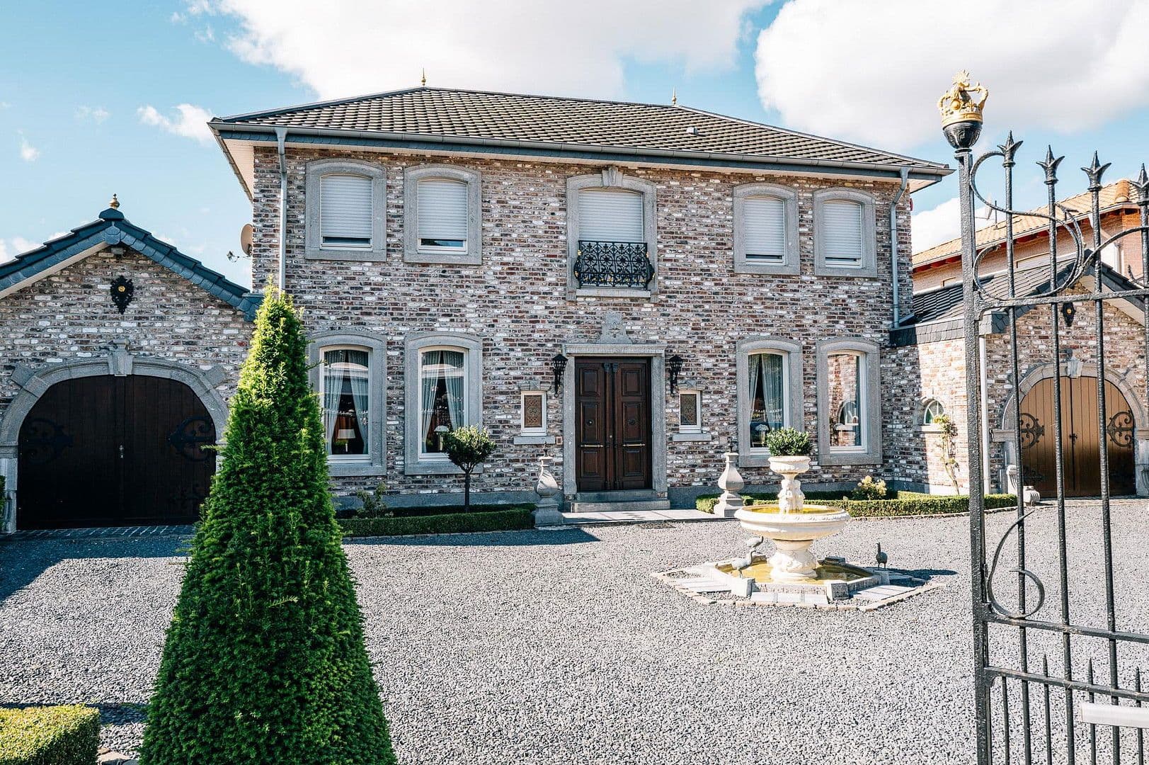 Predaj domu 220 m², pozemek 1.251 m², Heinsberg, Severné Porýnie - Westfálsko Predaj domu 220 m², pozemek 1.251 m², Heinsberg, Severné Porýnie - Westfálsko