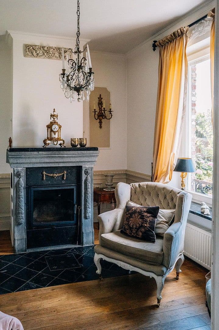 Predaj domu 220 m², pozemek 1.251 m², Heinsberg, Severné Porýnie - Westfálsko Predaj domu 220 m², pozemek 1.251 m², Heinsberg, Severné Porýnie - Westfálsko