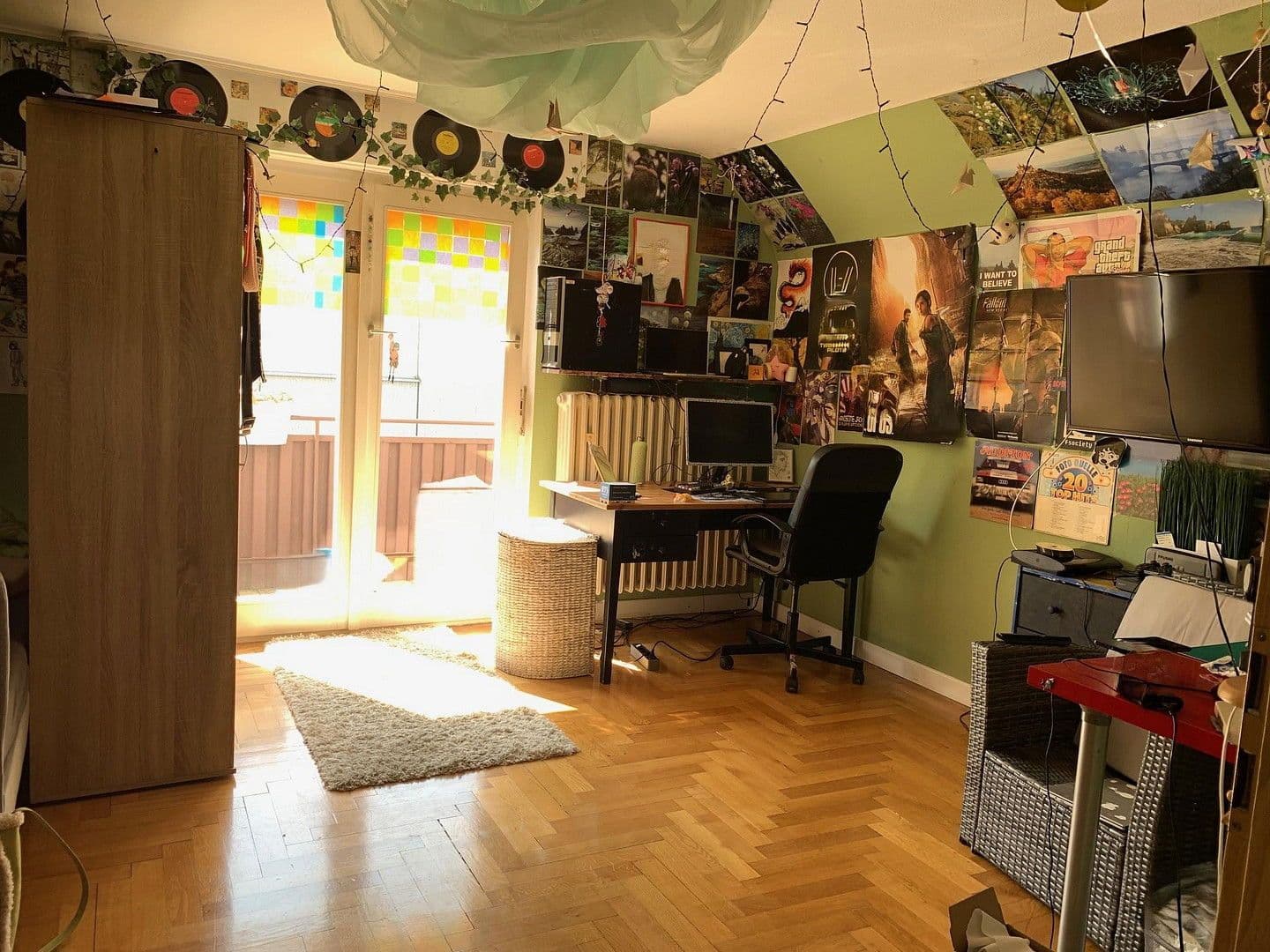 Predaj domu 105 m², pozemek 515 m², Oedheim, Bádensko-Wurttembersko Predaj domu 105 m², pozemek 515 m², Oedheim, Bádensko-Wurttembersko