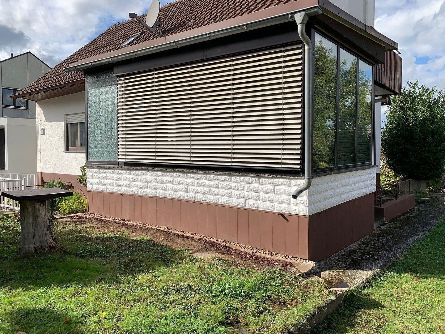 Predaj domu 105 m², pozemek 515 m², Oedheim, Bádensko-Wurttembersko Predaj domu 105 m², pozemek 515 m², Oedheim, Bádensko-Wurttembersko