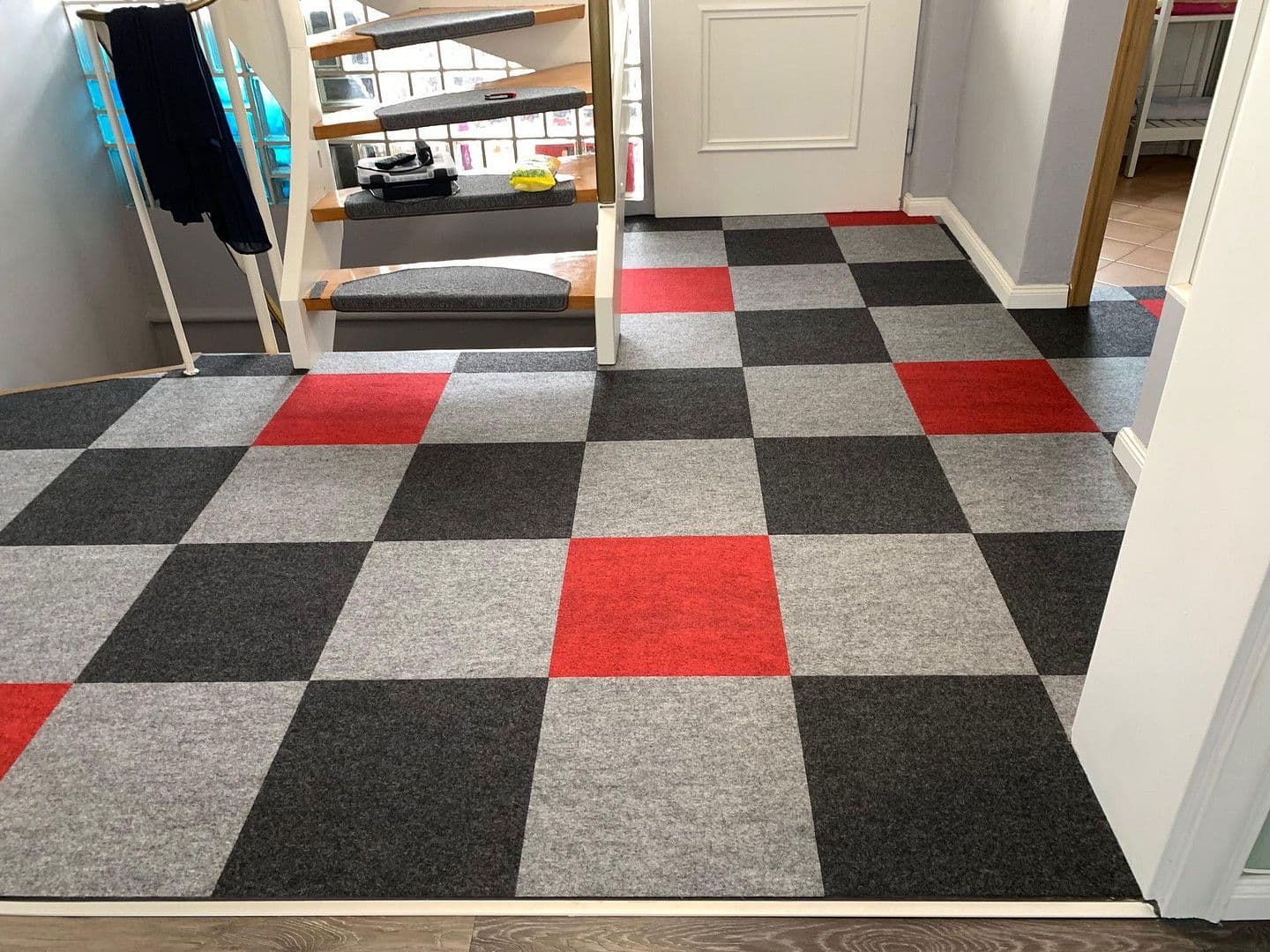 Predaj domu 105 m², pozemek 515 m², Oedheim, Bádensko-Wurttembersko Predaj domu 105 m², pozemek 515 m², Oedheim, Bádensko-Wurttembersko