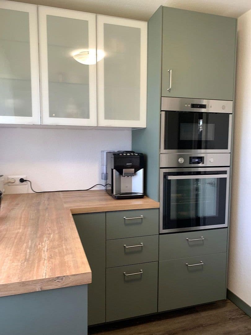 Predaj domu 105 m², pozemek 515 m², Oedheim, Bádensko-Wurttembersko Predaj domu 105 m², pozemek 515 m², Oedheim, Bádensko-Wurttembersko