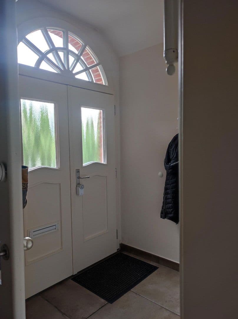 Predaj domu 180 m², pozemek 566 m², Niebüll, Šlezvicko-Holštajnsko Predaj domu 180 m², pozemek 566 m², Niebüll, Šlezvicko-Holštajnsko