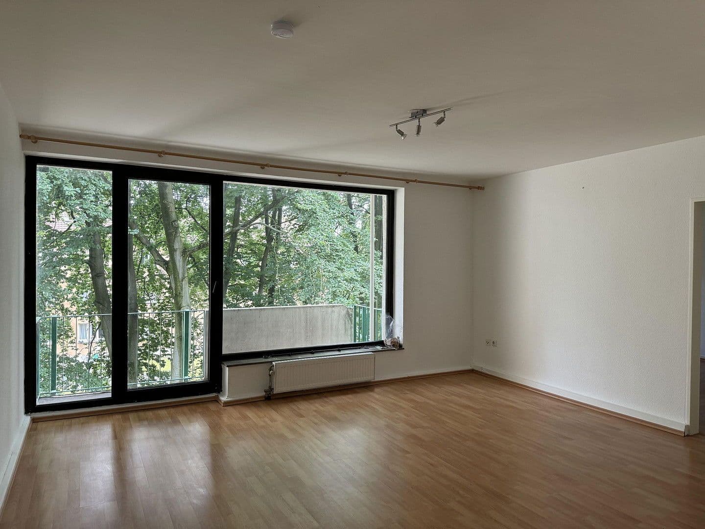 Prenájom bytu 2-izbový 57 m², Montanusstraße 60, Köln, Severné Porýnie - Westfálsko Prenájom bytu 2-izbový 57 m², Montanusstraße 60, Köln, Severné Porýnie - Westfálsko