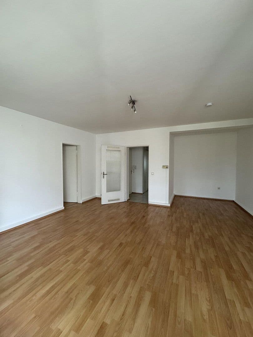 Prenájom bytu 2-izbový 57 m², Montanusstraße 60, Köln, Severné Porýnie - Westfálsko Prenájom bytu 2-izbový 57 m², Montanusstraße 60, Köln, Severné Porýnie - Westfálsko