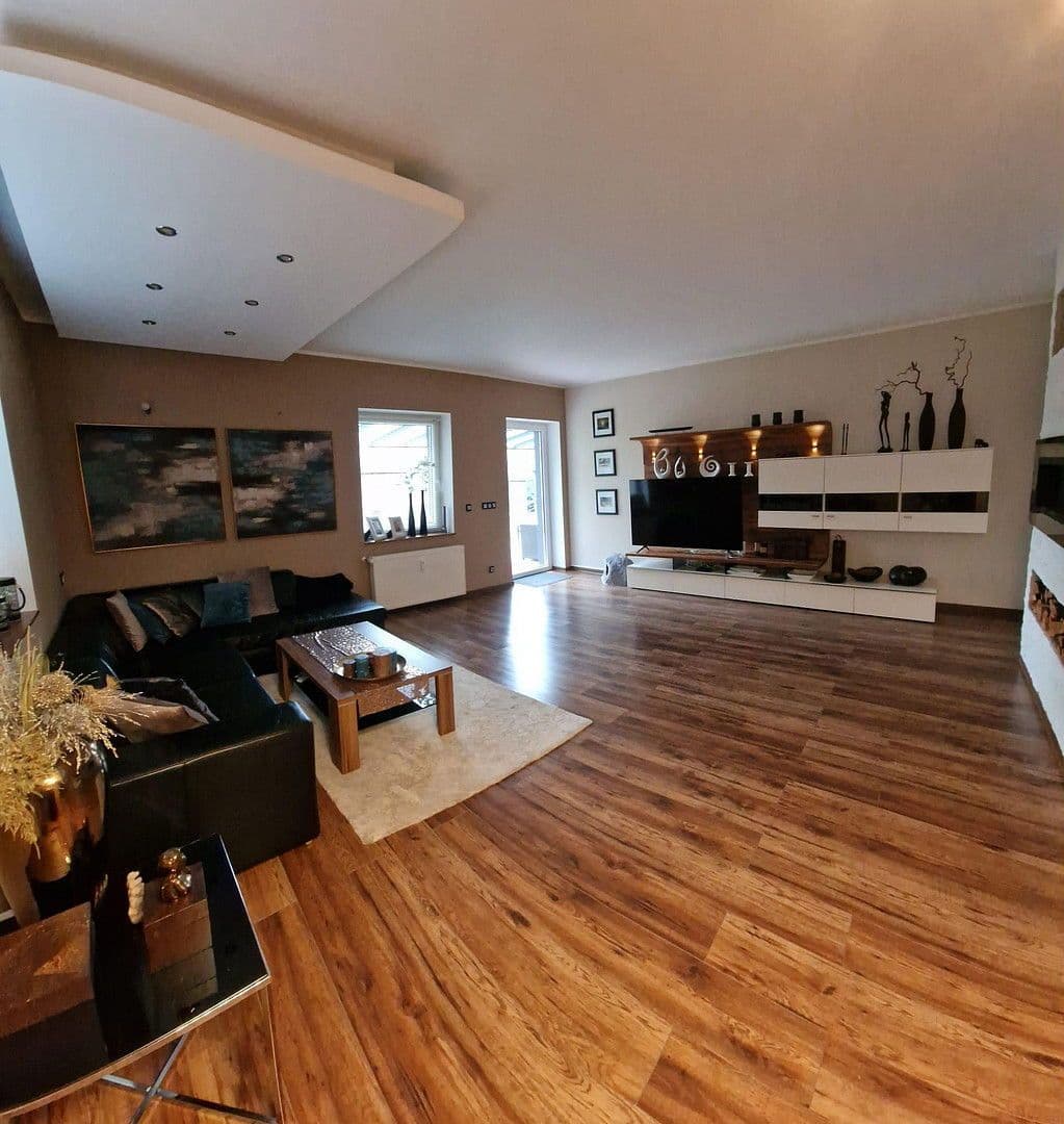 Predaj domu 420 m², pozemek 1.248 m², Tettenbachstr. 17, Dortmund Hostedde, Severné Porýnie - Westfálsko Predaj domu 420 m², pozemek 1.248 m², Tettenbachstr. 17, Dortmund Hostedde, Severné Porýnie - Westfálsko