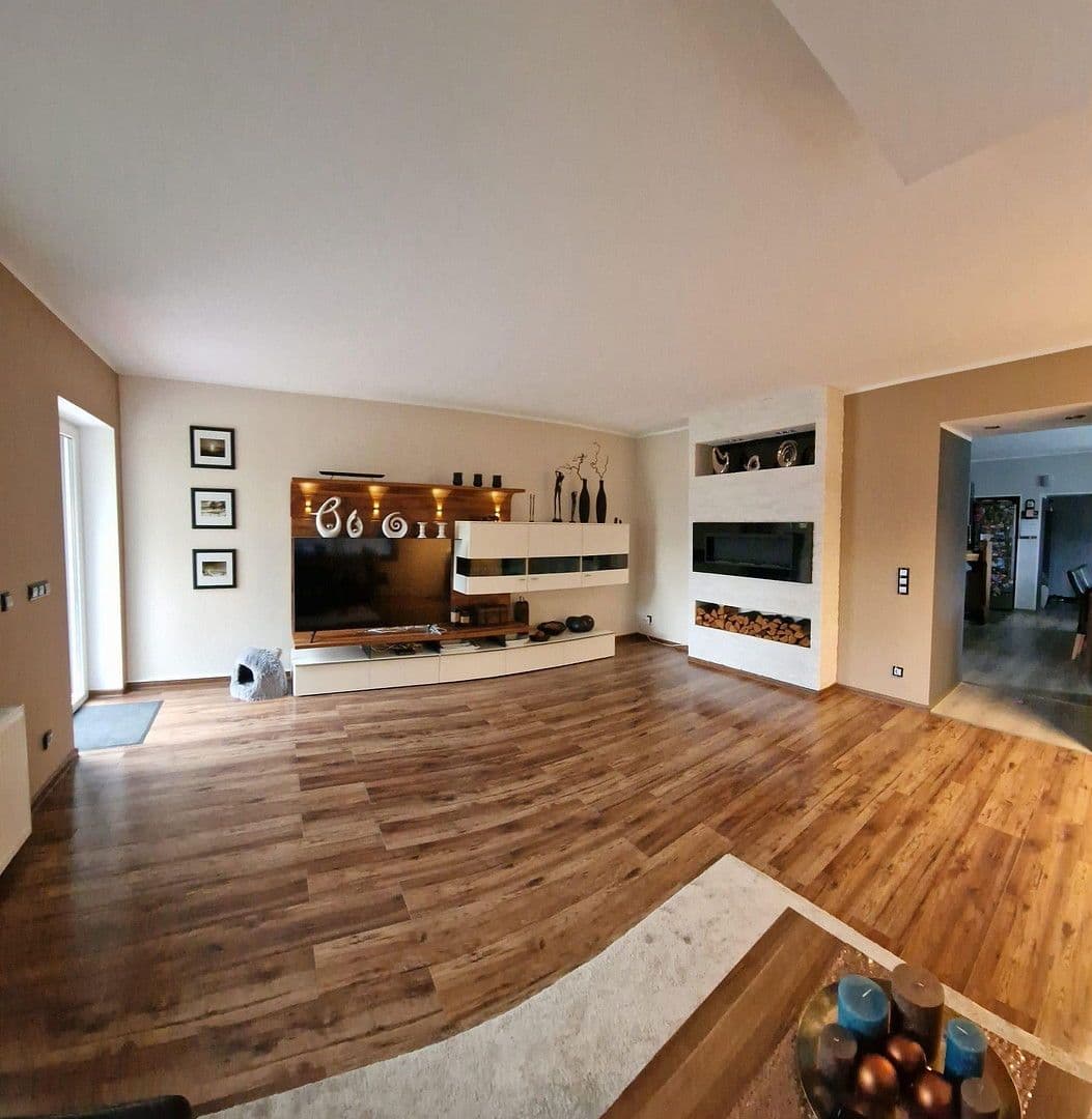 Predaj domu 420 m², pozemek 1.248 m², Tettenbachstr. 17, Dortmund Hostedde, Severné Porýnie - Westfálsko Predaj domu 420 m², pozemek 1.248 m², Tettenbachstr. 17, Dortmund Hostedde, Severné Porýnie - Westfálsko