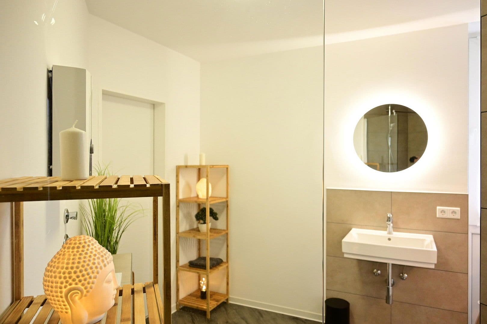 Prenájom bytu 2-izbový 59 m², Bielefeld, Severné Porýnie - Westfálsko Prenájom bytu 2-izbový 59 m², Bielefeld, Severné Porýnie - Westfálsko