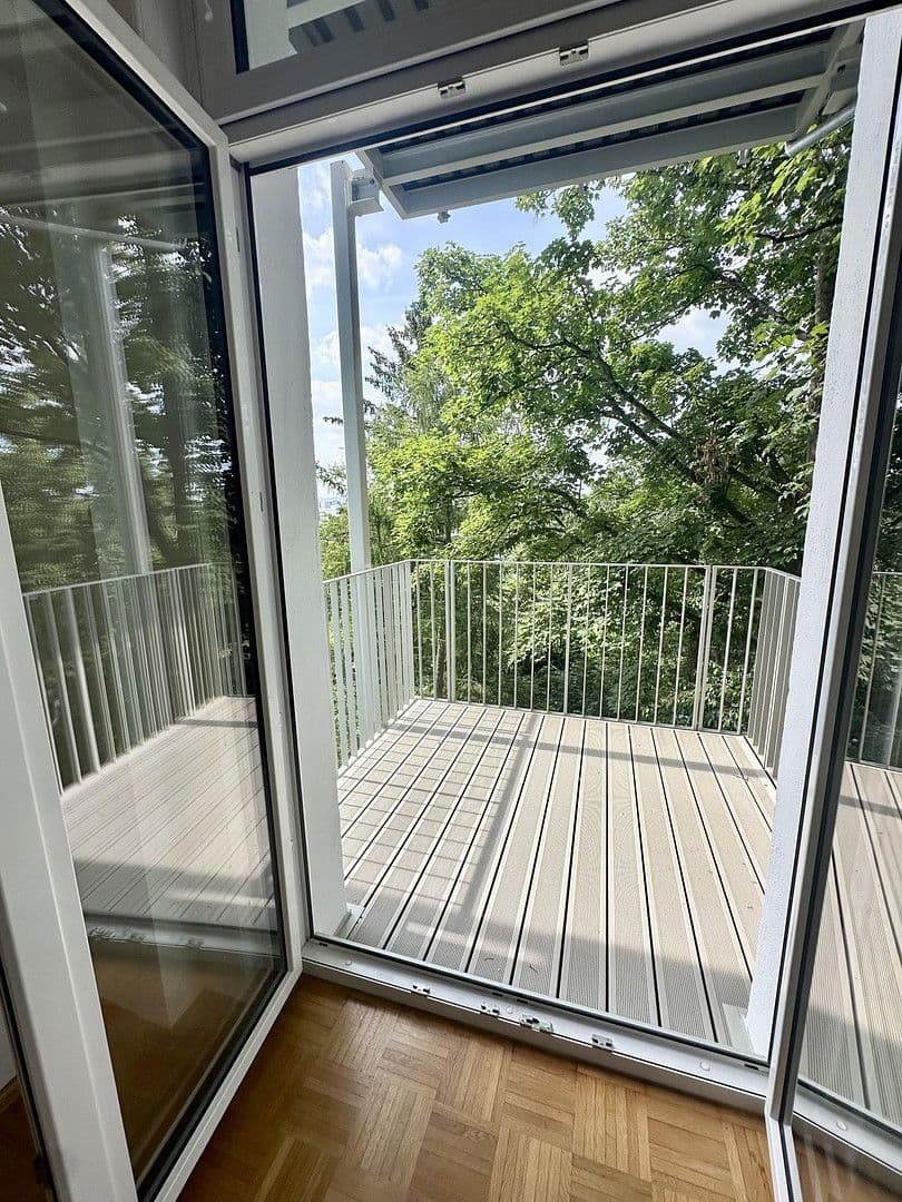 Predaj bytu 5-izbový 138 m², Frankfurt, Hesensko Predaj bytu 5-izbový 138 m², Frankfurt, Hesensko