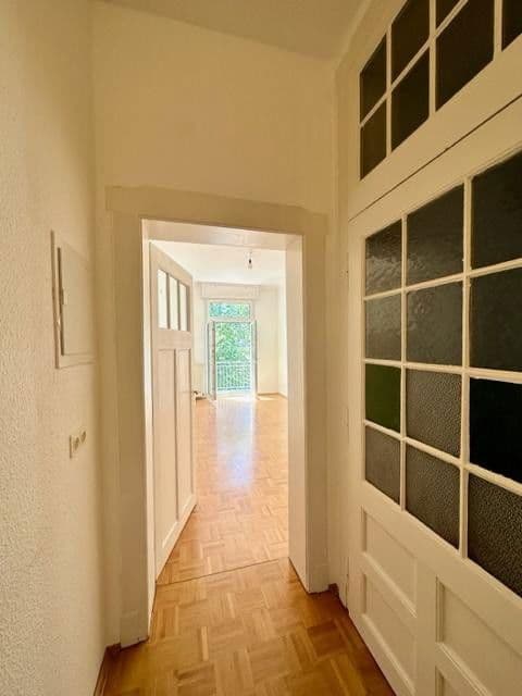 Predaj bytu 5-izbový 138 m², Frankfurt, Hesensko Predaj bytu 5-izbový 138 m², Frankfurt, Hesensko