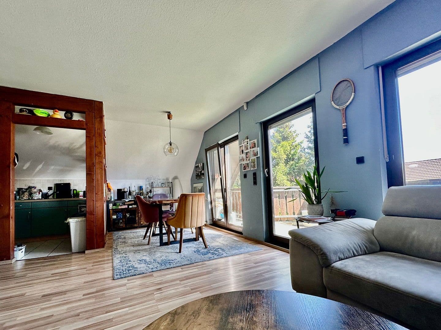 Predaj domu 258 m², pozemek 1.400 m², Falkensee, Brandenbursko Predaj domu 258 m², pozemek 1.400 m², Falkensee, Brandenbursko