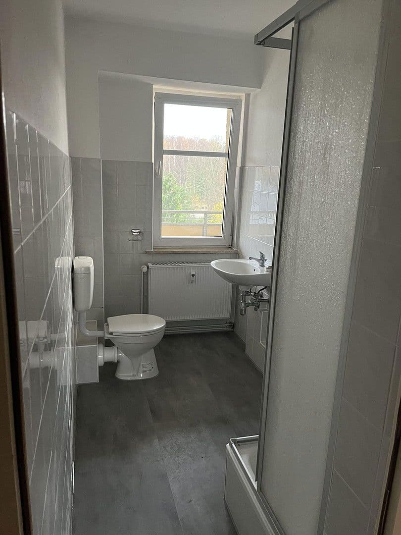 Prenájom bytu 1-izbový 38 m², Leipziger Vorstadt 18, Pegau, Sasko Prenájom bytu 1-izbový 38 m², Leipziger Vorstadt 18, Pegau, Sasko